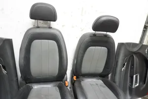 Opel Antara Fotele / Kanapa / Komplet 