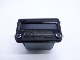 Volkswagen Golf V Radion/GPS-laitteen pääyksikön kehys 7640211360