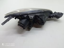 Mazda 3 I Lampa przednia 