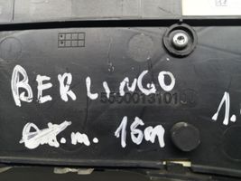 Citroen Berlingo Compteur de vitesse tableau de bord 5550013101