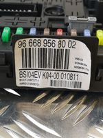 Peugeot 5008 Sulakemoduuli 966689568002