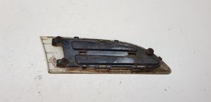 Chevrolet Aveo Grill / Wlot powietrza błotnika przedniego 96894151