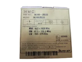 Hyundai Santa Fe Panel / Radioodtwarzacz CD/DVD/GPS 961002B220