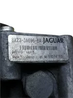 Jaguar XF Ohjaustehostimen pumppu 8X233A696BA