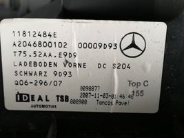 Mercedes-Benz C W204 Tavaratilan kaukalon tekstiilikansi A2046800102