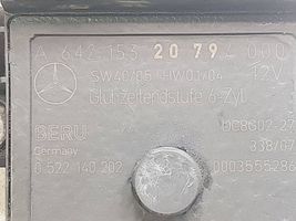 Mercedes-Benz Sprinter W906 Hehkutulpan esikuumennuksen rele 0522140202