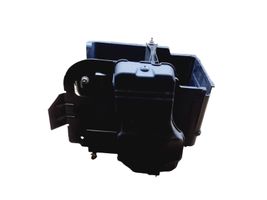 Ford Fiesta Support boîte de batterie C1BT10723AB