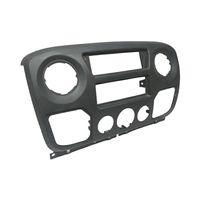 Renault Master III Panelės apdailos skydas (centrinis) 682600025R