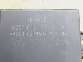 Renault Master III Parkavimo (PDC) daviklių valdymo blokas 8201015177