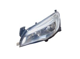 Opel Astra J Lampa przednia 1LG01001103