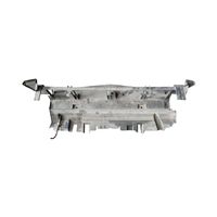 Mercedes-Benz C W204 Traverse inférieur support de radiateur A2045050430