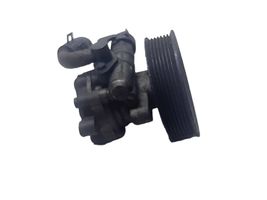 KIA Sorento Ohjaustehostimen pumppu 571004H000