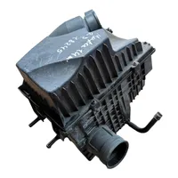 Renault Master III Oro filtro dėžė 8200824914