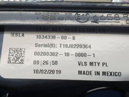 Tesla Model X Takaluukun takavalot 103433800B