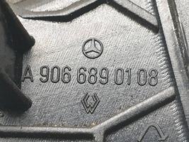 Volkswagen Crafter Sivukaiuttimen suoja A9066890108