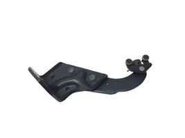 Mercedes-Benz Vito Viano W447 Guida/cerniera inferiore del rullo del portellone scorrevole A4477601547