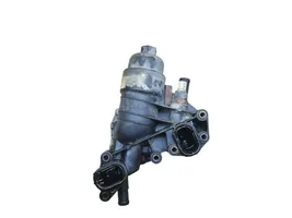 Mercedes-Benz Vito Viano W447 Supporto di montaggio del filtro dell’olio 70375888