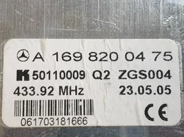 Mercedes-Benz B W245 Amplificador de antena aérea A1698200475