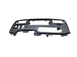 Ford Transit Panelės apdailos skydas (centrinis) 6C11V047A04