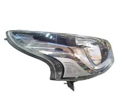 Renault Trafic III (X82) Phare frontale 260105469R