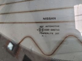 Nissan Qashqai Couvercle de coffre 