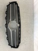 Mercedes-Benz E W124 Grille inférieure de pare-chocs avant 2138880223