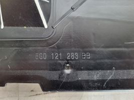 Volkswagen Golf VII Osłona chłodnicy OEM 5G0121283BB