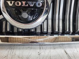 Volvo V60 Maskownica / Grill / Atrapa górna chłodnicy 
