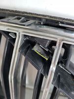 Volvo V60 Maskownica / Grill / Atrapa górna chłodnicy 