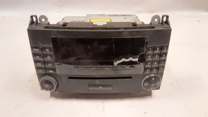 Mercedes-Benz B W245 Panel / Radioodtwarzacz CD/DVD/GPS A1698207589