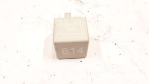 Audi A6 S6 C6 4F Other relay 8E0951253