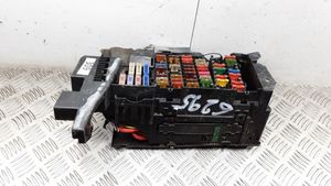 Mercedes-Benz B W245 Module de fusibles 1695451740