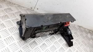 Mercedes-Benz B W245 Module de fusibles 1695451740