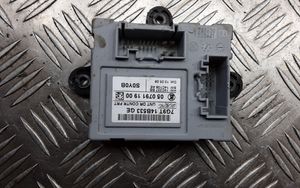 Volvo S80 Oven keskuslukituksen ohjausyksikön moduuli 0507911900