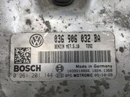 Volkswagen Golf IV Door control unit/module 036906032