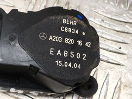 Mercedes-Benz C AMG W203 Tuloilmaventtiilin käyttömoottori A2038201642