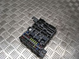 Honda CR-V Fuse module G1109HG2