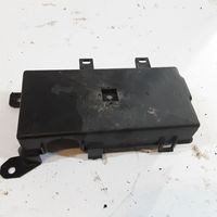 KIA Sorento Battery box tray cover/lid 