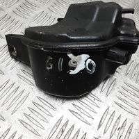 Mazda 6 Staffa/supporto di montaggio del filtro carburante 