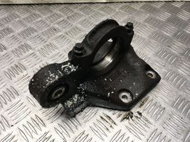 Volvo S40 Engine mounting bracket U9H1ACZ