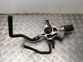 Opel Astra H Water pump 