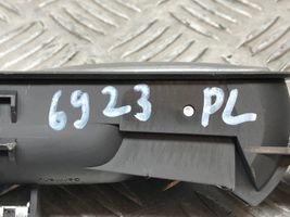 Volkswagen Golf V Poignée inférieure de porte avant 1K2837114