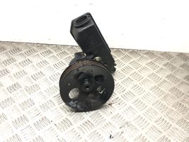 Opel Vectra B Power steering pump 90495957