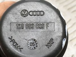 Volkswagen Golf V Bullone di fissaggio ruota di scorta 1K0803899F