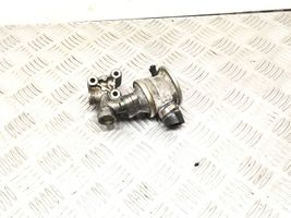 Audi A4 S4 B5 8D Zawór EGR 058131817