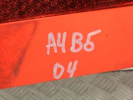 Audi A4 S4 B5 8D Segnale di avvertimento di emergenza E1327R030003