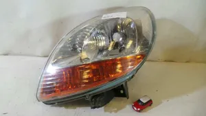 Renault Kangoo III Lampa przednia 8200150614