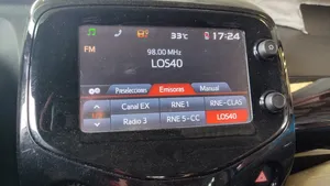 Toyota Aygo AB40 Panel / Radioodtwarzacz CD/DVD/GPS 861400H010