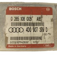 Audi A6 S6 C4 4A Moottorin ohjainlaite/moduuli 4D0907379D