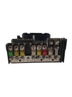 Volkswagen Polo IV 9N3 Module de fusibles 3C0937125